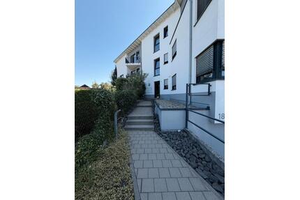 Moderne Eigentumswohnung im Zentrum von Braunfels | TG & Aufzug
