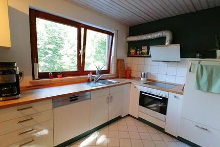 Sonniges WG Zimmer in Tutzing - 550,00&nbsp;EUR Kaltmiete, ca.&nbsp; 15,00&nbsp;m&sup2; in Tutzing (PLZ: 82327)