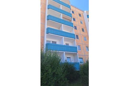 Azubis aufgepasst! Kleine 1-Raum-Wohnung mit Balkon - Limbach-Oberfrohna