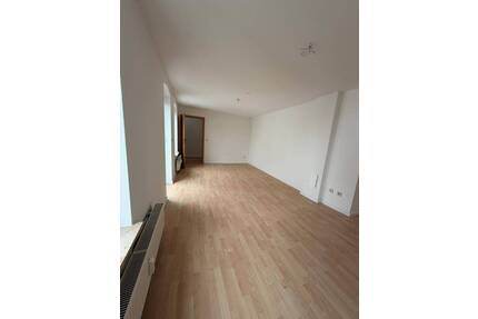 Geräumige 4-Zimmer-Wohnung in Ostviertel, Gera – Ideal für Familien