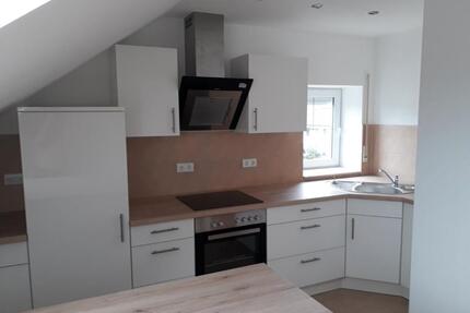 Dachgeschoss Wohnung Bissingen - 700,00&nbsp;EUR Kaltmiete, ca.&nbsp; 73,00&nbsp;m&sup2; in Bissingen (PLZ: 86657)