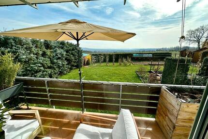 3ZKBB in 2 Fam Hs. in schöner Lage - Geisenheim