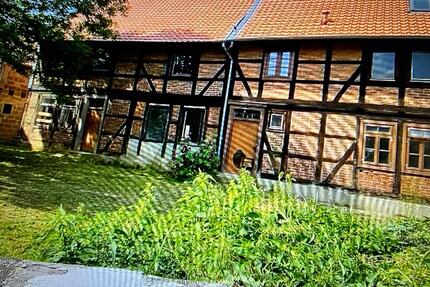 4 Familienhaus - 141.000,00&nbsp;EUR Kaufpreis, ca.&nbsp; 280,00&nbsp;m&sup2; in Wolfenbüttel (PLZ: 38304) Adersheim