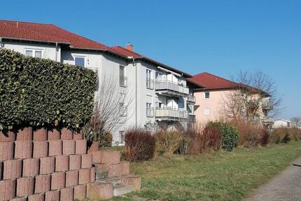 Helle und ruhige 2ZKB WHG in Seniorenwohnanlage mit BK und Aufzug - Staufenberg