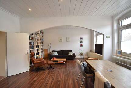 Wohnung zum Mieten in Düsseldorf 1.650,00 € 97.87 m²