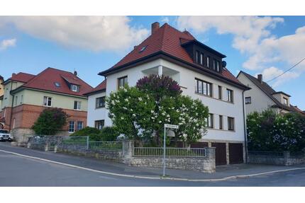 3-Raum-Wohnung in Meiningen Ost, Parkett, zwei Balkone, ab sofort