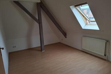 Dachgeschosswohnung zu vermieten - Friesoythe