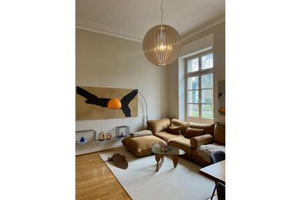 Herrschaftliche Altbauwohnung - zentrale Lage - sehr gute Anbindung nach LUX - Trier