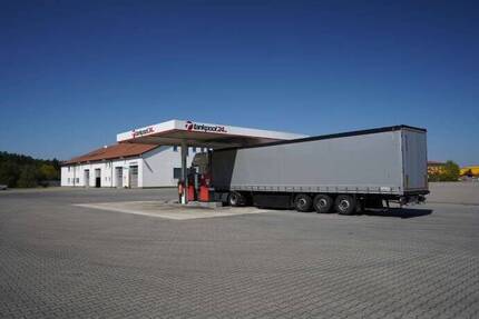 günstige LKW-Stellplätze direkt an der A9 - Brück Trebitz