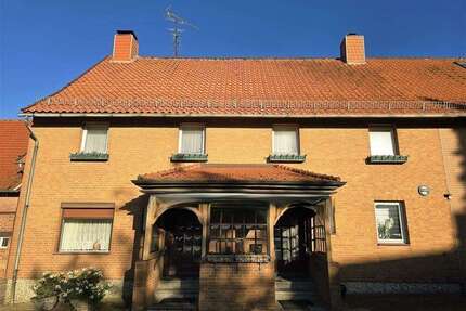 Haus zum Kaufen in Sibbesse 125.000,00 € 270 m²