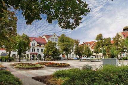 Haus zum Kaufen in Groitzsch 429.900,00 € 369 m²