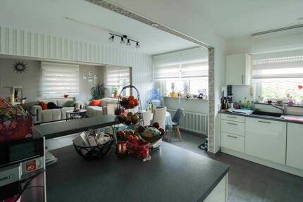 Bequemer und grobzügig wohnen: Erdgeschosswohnung in zentraler Lage - Aichwald Schanbach