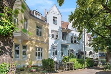 Haus zum Kaufen in Brühl 870.000,00 € 256 m²