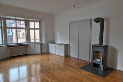 Wohnung in Stadtvilla - 1.199,00&nbsp;EUR Kaltmiete, ca.&nbsp; 190,00&nbsp;m&sup2; in Schramberg (PLZ: 78713)