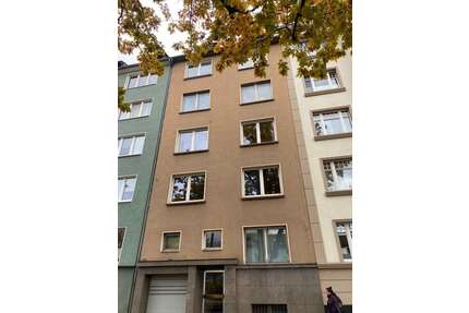 Wohnung zum Kaufen in Düsseldorf 329.999,00 € 76 m²