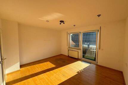 WG - Wohnen für max 3 Personen im 3.OG.zentrale Lage in Ulm - Mitte