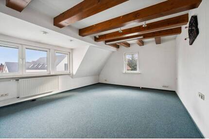 Wohn- & Geschäftshaus mit Potenzial in Freiberg - Freiberg am Neckar Heutingsheim