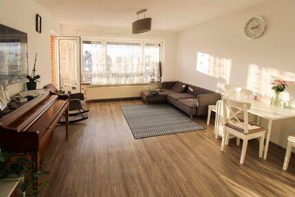 Wohnen in Sürth am Rhein: vermietete 3-Zimmer-Wohnung in Top-Lage mit Panoramaausblick - Köln