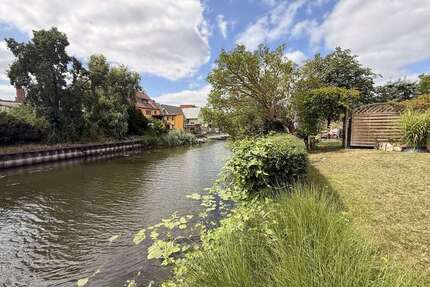 Haus zum Kaufen in Rathenow 750.000,00 € 250 m²