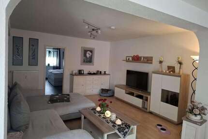 Wohnung zum Mieten in Oberhausen-Sterkrade 752,00 € 106.85 m²