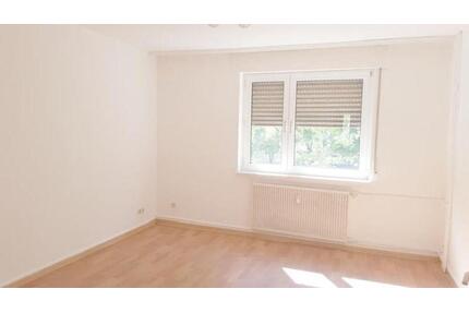 Sehr schöne, helle 2 Zi - mit Einbauküche und Autostellplatz in Freiburg - Freiburg im Breisgau Haslach