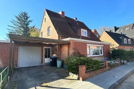 Einfamilienhaus auf Eigenland in 23562 Lübeck-St. Jürgen (Siedlung Gärtnergasse) - Lübeck / St. Gertrud