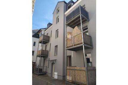 86154 Augsburg: Modernisierte 2-Zimmer Wohnung mit Balkon (50m2)