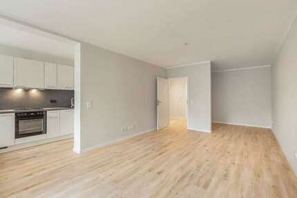 Wohnung zum Kaufen in Neuss 165.000,00 € 44.03 m²