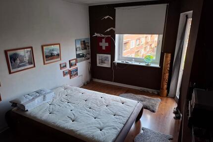 Vermietung eines schönen Zimmers mit Balkon in 2.5 Zimmer Wohnung - Hamburg Wandsbek