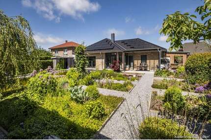 Haus zum Kaufen in Büsum 874.000,00 € 176.64 m²