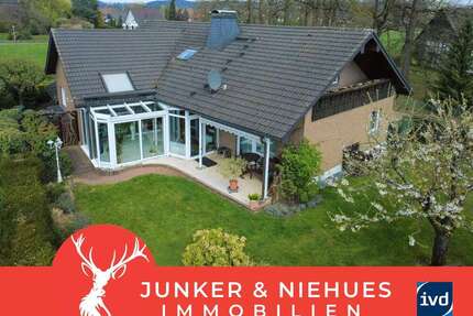 Haus zum Kaufen in Oerlinghausen 515.000,00 € 227 m²