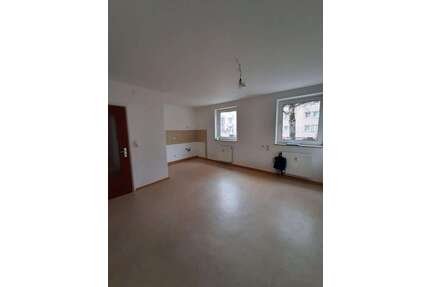 Wohnung zum Mieten in Rosenheim 616,85 € 42.1 m²