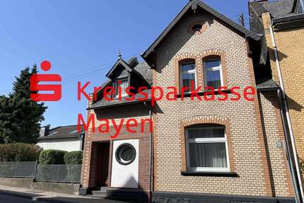 Haus zum Kaufen in Mayen 195.000,00 € 90 m²