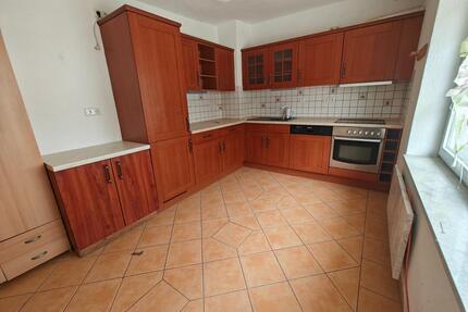 220 qm Haus zu vermieten 2 Wohnungen Monteurunterkunft Arbeiter - Wildenberg