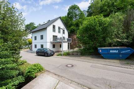 Haus zum Kaufen in Oberharmersbach 550.000,00 € 220 m²