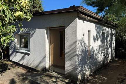 ***RESERVIERT*** Zum Start in die Gartensaison 2026: Idylischer Eigentumsgarten mit sanierungsbedürftigem Wochenendhaus in Erfurt-Rhoda