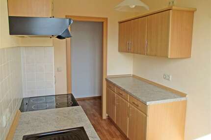 Wohnung zum Mieten in Gera 323,46 € 48.91 m²