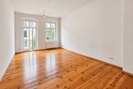 Wohnung zum Mieten in Berlin 1.043,86 € 54.94 m²