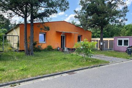 Zu Verkaufen - 185.000,00&nbsp;EUR Kaufpreis, ca.&nbsp; 260,00&nbsp;m&sup2; in Senftenberg (PLZ: 01968)