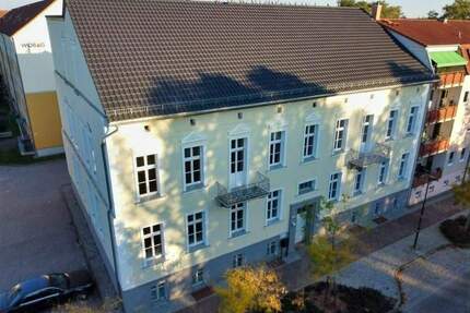 Wohn- und Geschäftshaus mit Entwicklungspotenzial | ca. 787 m² Nutzfläche + 250 m² Dachreserve | SchwedtOder