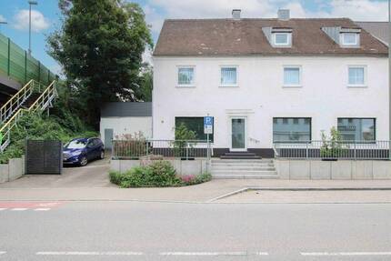 Eigennutzer oder Investor? Dieses Objekt kann beides !Renoviertes Wohn-und Geschäftshaus in Top Lage - Pfaffenhofen an der Ilm Pfaffenhofen a d Ilm