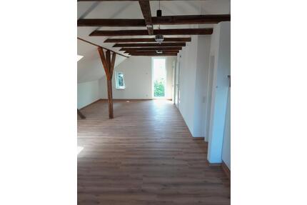 Dachgeschosswohnung als Loft in Varel zu vermieten
