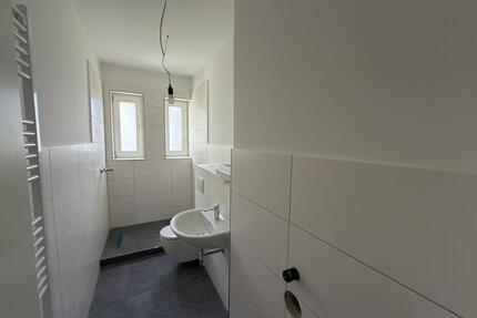 Kernsanierte 3-Zimmerwohnung mit Balkon in Herrenhausen - Hannover Herrenhausen-Stöcken