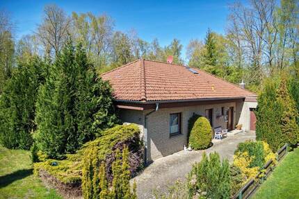 Winkelbungalow - Idylle mit Kamin & Garage am Flüggenhofsee** - Munster Breloh