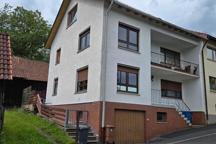 2 Parteienhaus mit ausgebauten Dachgeschoss in ruhiger Lage - Bad Brückenau