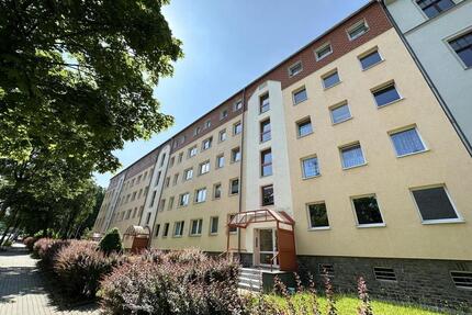 Großzügige Balkonwohnung mit Tageslichtbad - Chemnitz Bernsdorf