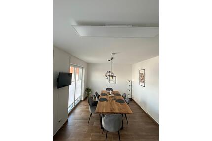 moderne 4-Zimmer Wohnung mit Balkon - Unterneukirchen