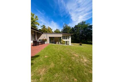 KRONBERG - VILLA MIT TRAUMGARTEN - Kronberg im Taunus