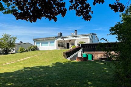 Wohnhaus in Birkenfeld, 330 qm Gesamtfläche, 2200 qm Grundstück