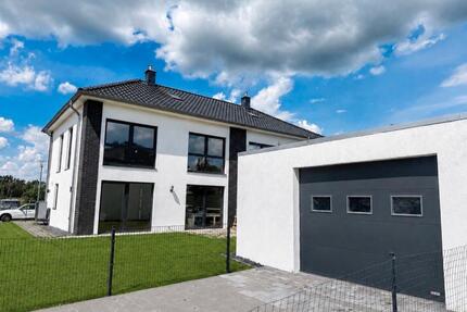 Moderne DHH mit Wärmepumpe in ruhiger Lage - von Privat - Lehrte